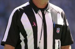 referee