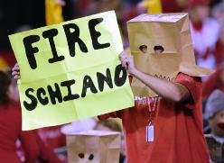 One of many fans who showed their disgust for Bucs commander Greg Schiano in last night's loss to the Stinking Panthers.