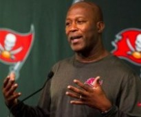 lovie smith 0725