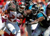 doug martin 1021