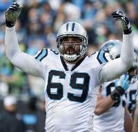 Stinking Panthers DE Jared Allen has praise for Bucs LT Donovan Smith.