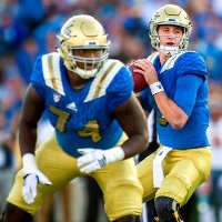 New Bucs offensive lineman Caleb Benenoch