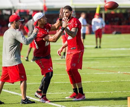 Mike Evans, Vincent Jackson and Adam Humphries talk to Joe