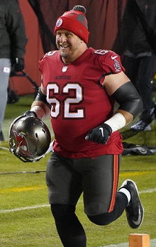 What's In His Bag: Tampa Bay Buccaneers Guard Ted Larsen - PurseBlog