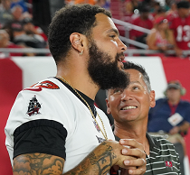 JoeBucsFan.com asks if Mike Evans will consider “science” as a factor in his decision-making.